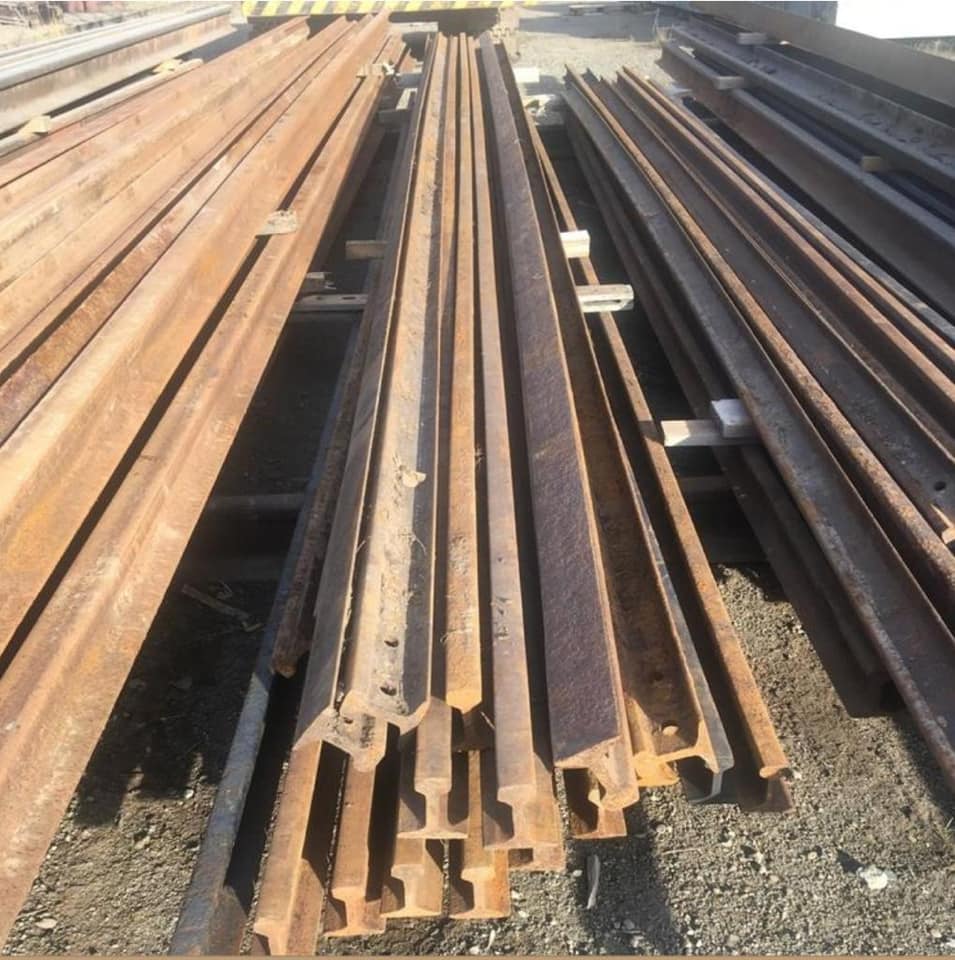 Used-Rail-Iron-Scrap-003